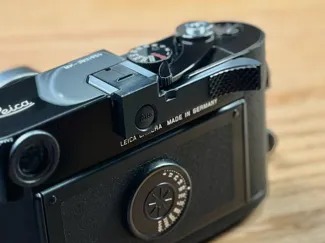 LeicaM6/MP Grip