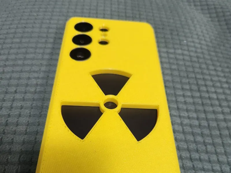 Galaxy s26 ultra case with radiation label