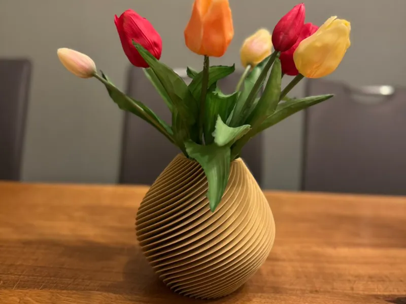 Helix Drift Vase