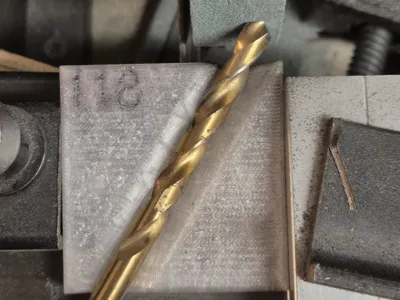 drill bit grinding aid 118°