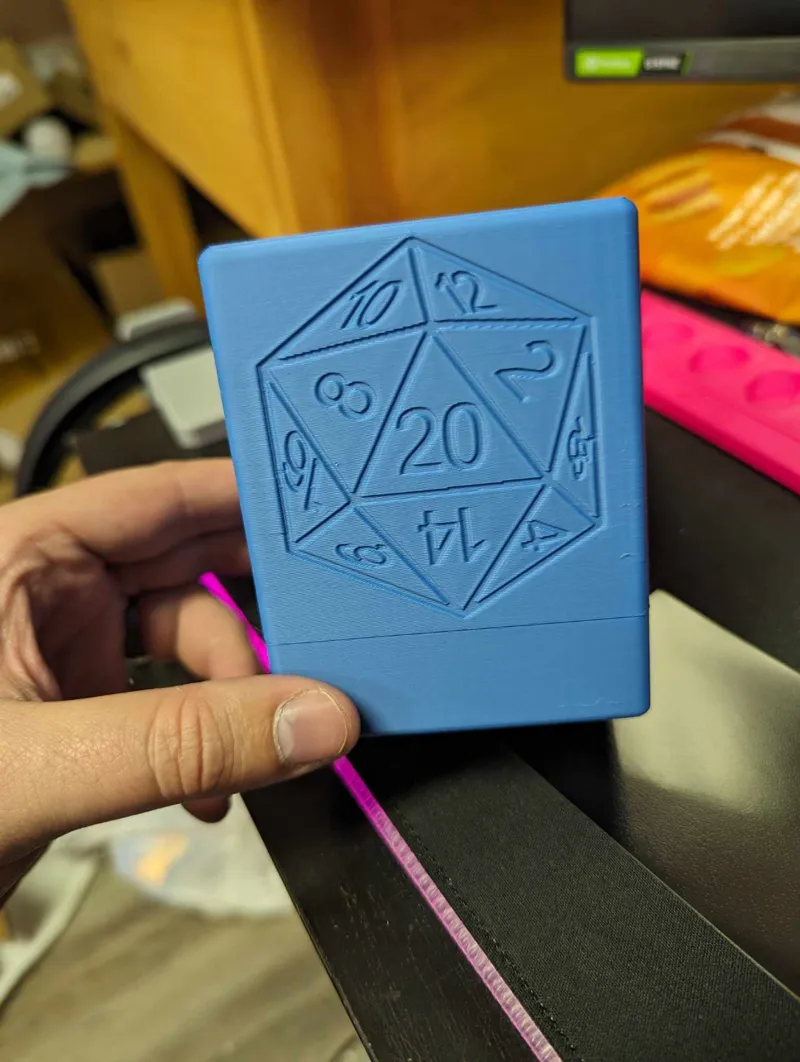 D20 Deck Box