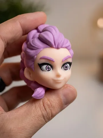 Llavero: RUMI – HUNTR/X K-POP Demon Hunter Keychain — vista de referencia 5