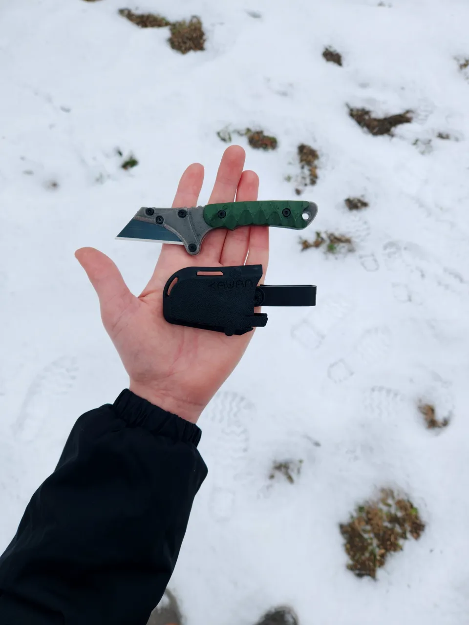 EDC utility knife with sheath utility blade v8 view 2