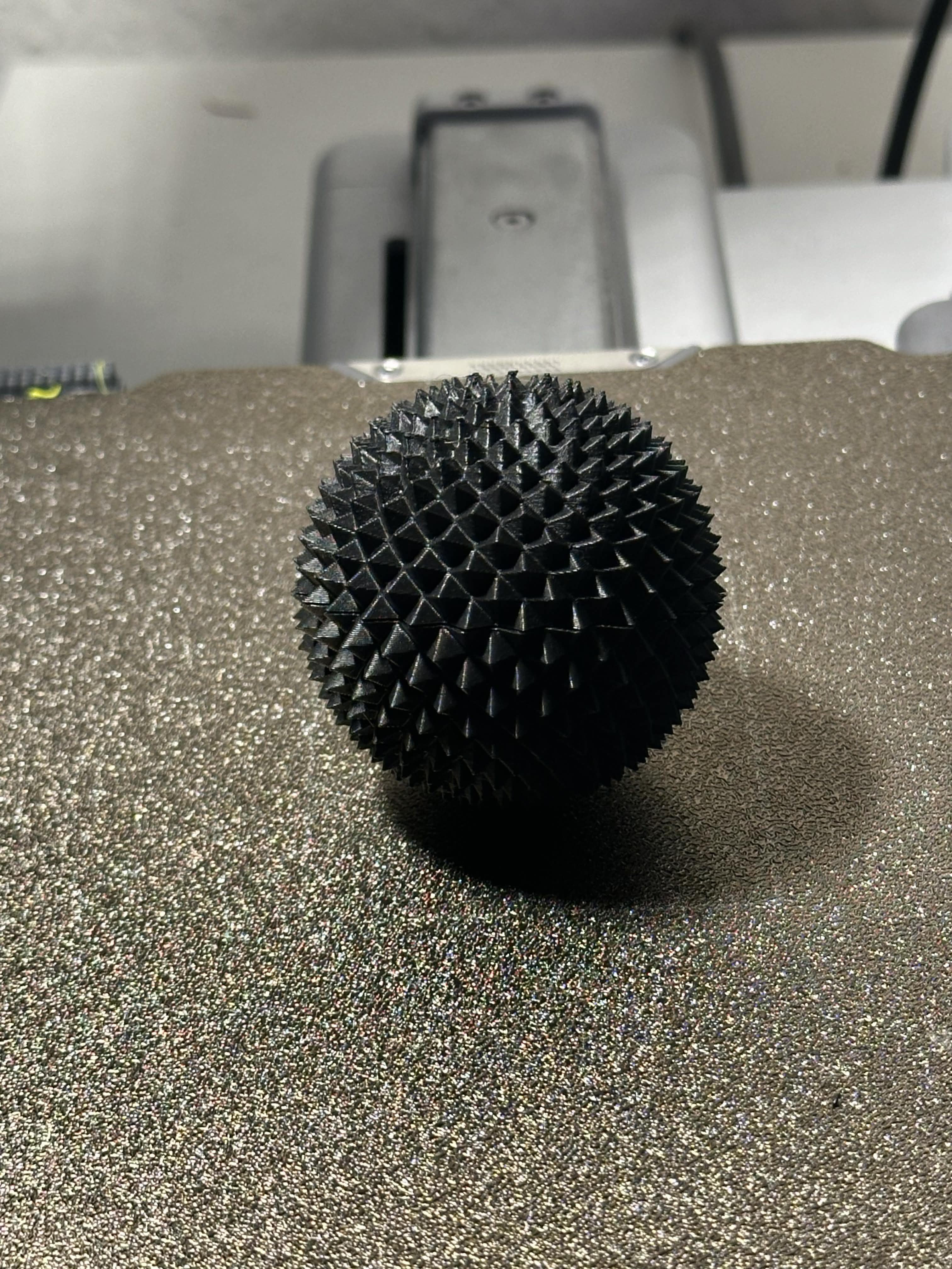 Miniatura 5 do modelo 3D Very Spiky Sensory Fidget Sphere