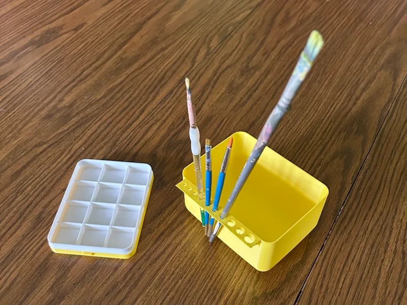 Painter's Caddy - Pallete, Brush Holder, and Basin