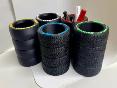 2026 F1 Tyre Pen Pot - Pirelli