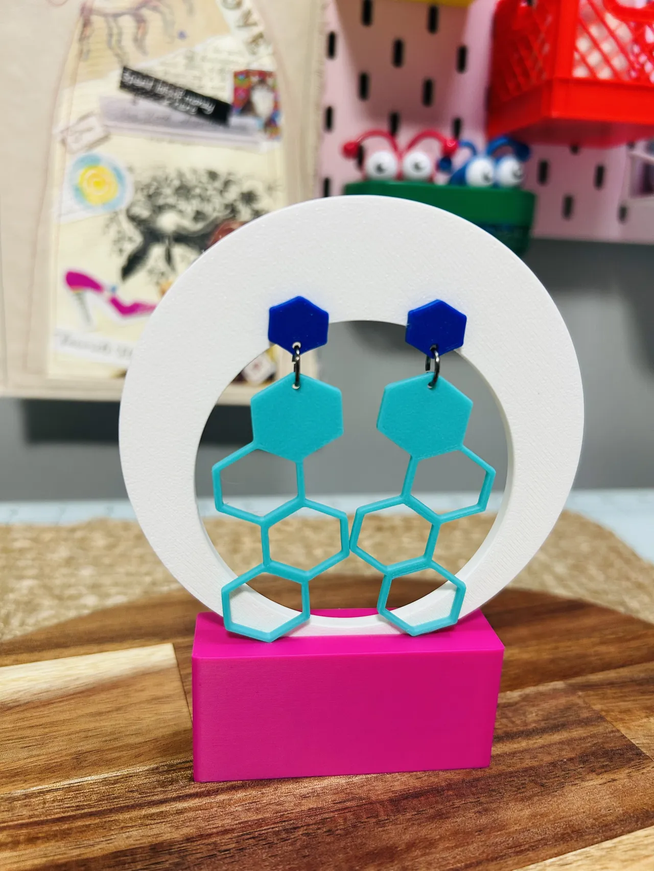 honeycomb hexagon geometric retro earrings view 3