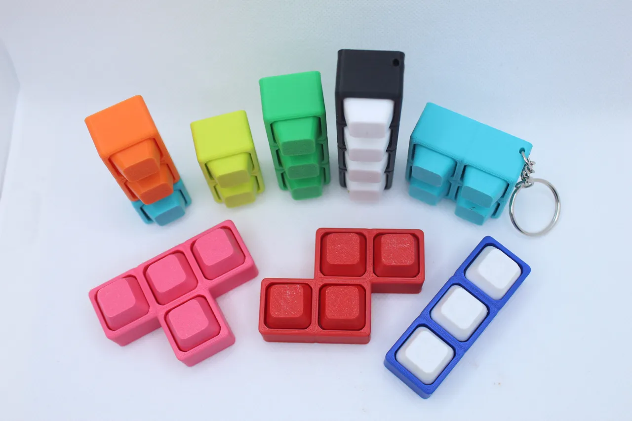 Keyboard clicker fidget view 3