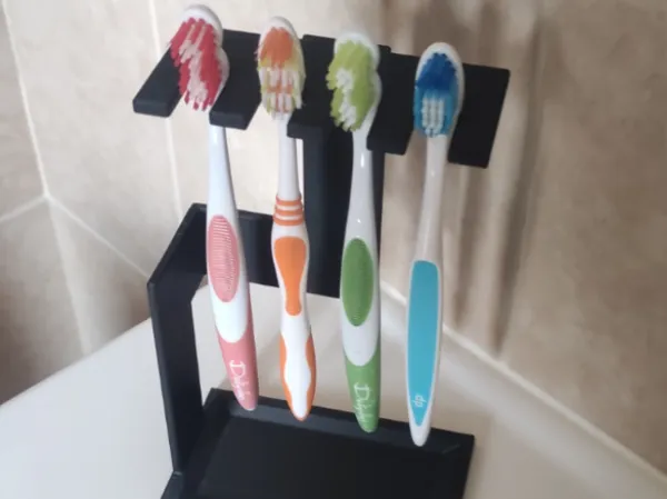 Porte-brosses à dents design