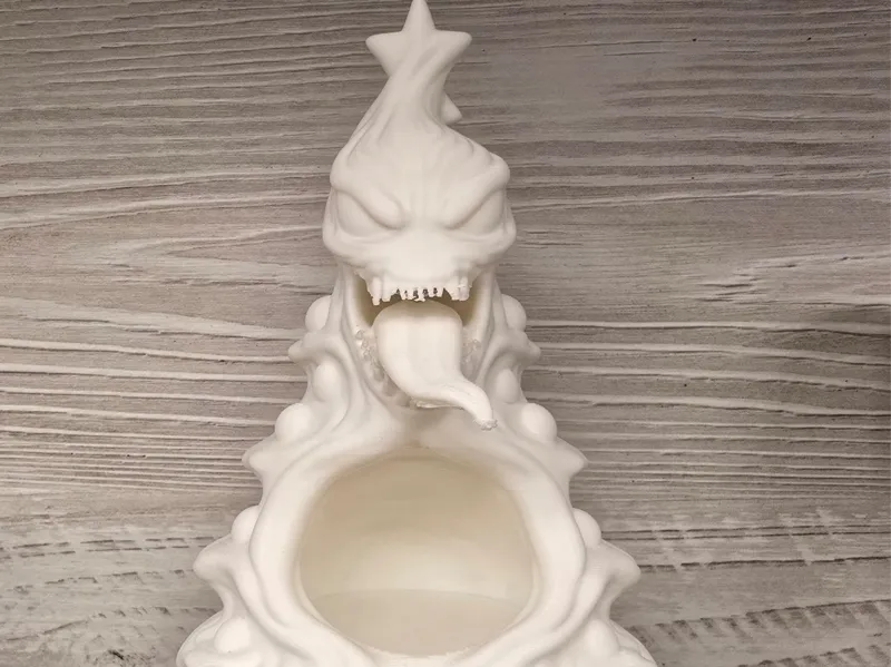 Venomous Christmas tree