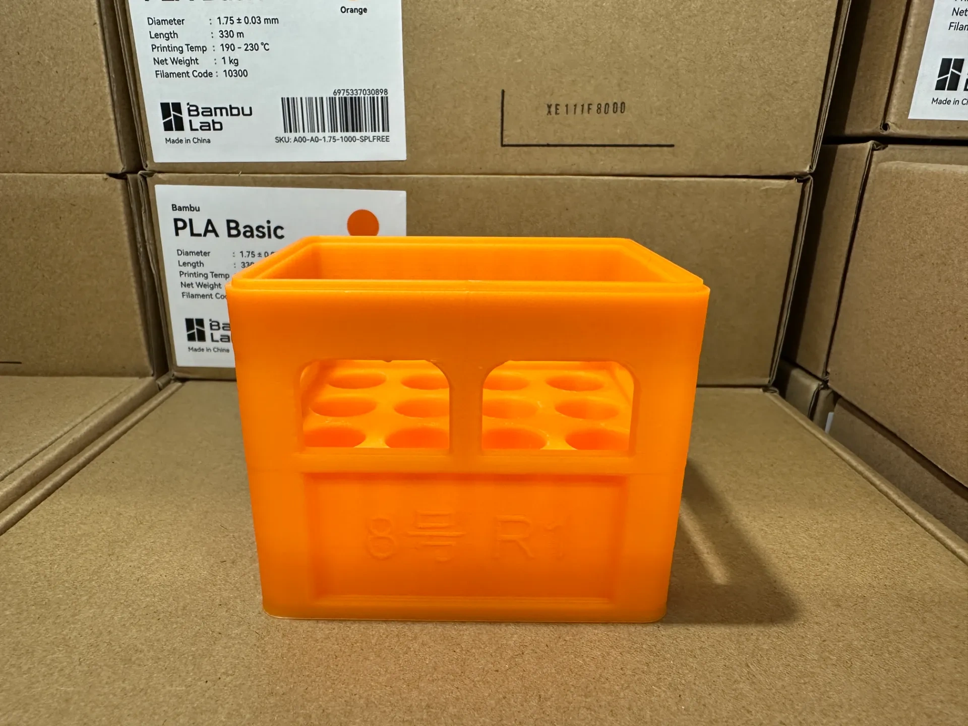 Miniatura 5 do modelo 3D 可堆叠啤酒箱 电池收纳箱 （51款常用电池，可定制各类电池尺寸）