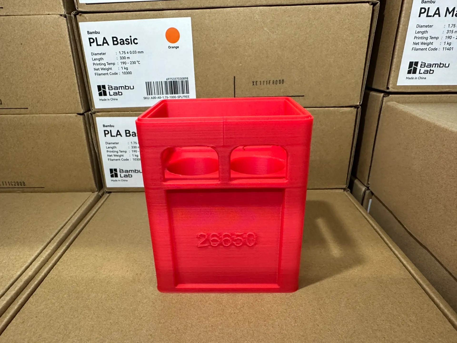 Miniatura 38 do modelo 3D 可堆叠啤酒箱 电池收纳箱 （51款常用电池，可定制各类电池尺寸）