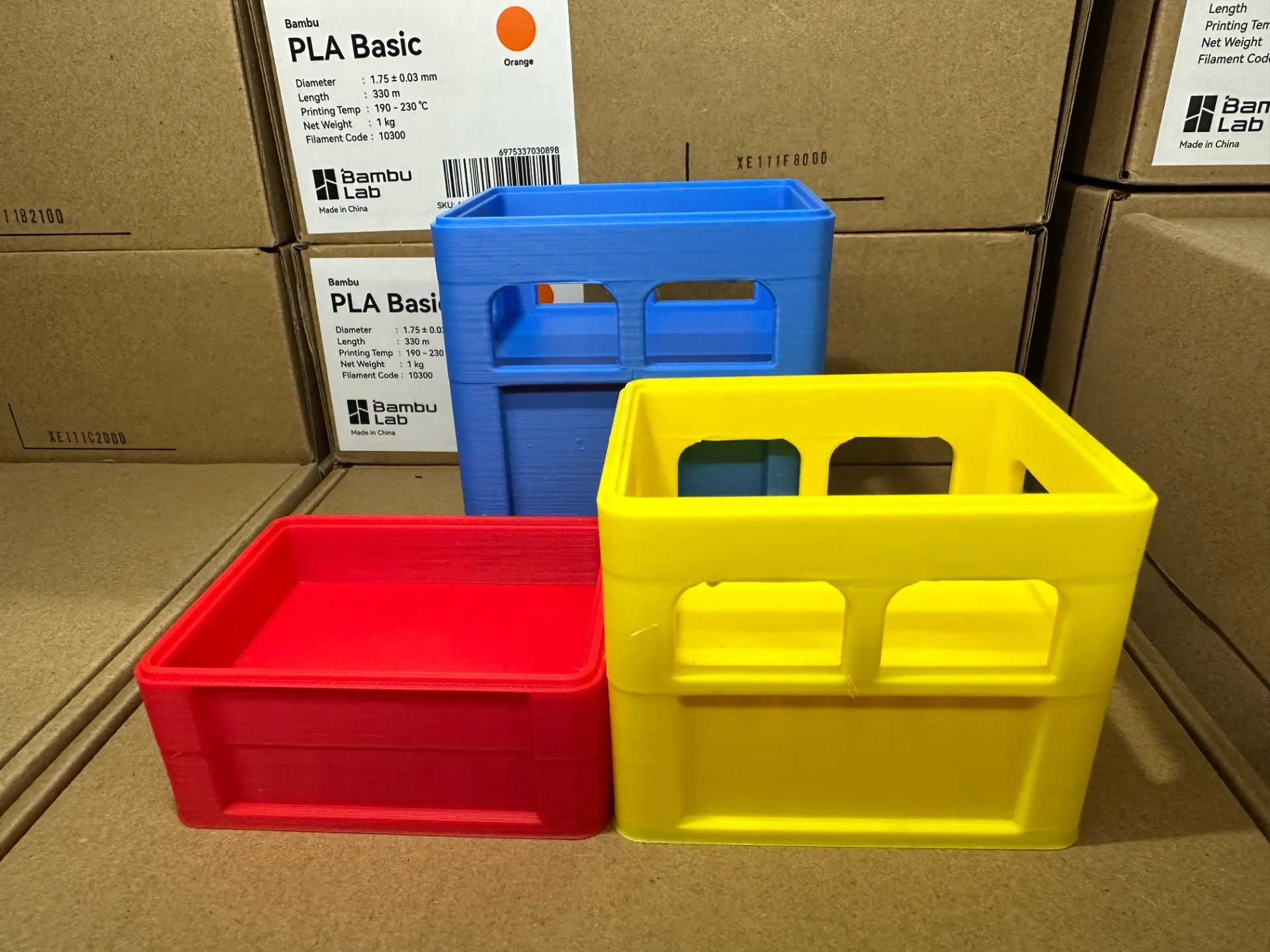 Miniatura 54 do modelo 3D 可堆叠啤酒箱 电池收纳箱 （51款常用电池，可定制各类电池尺寸）