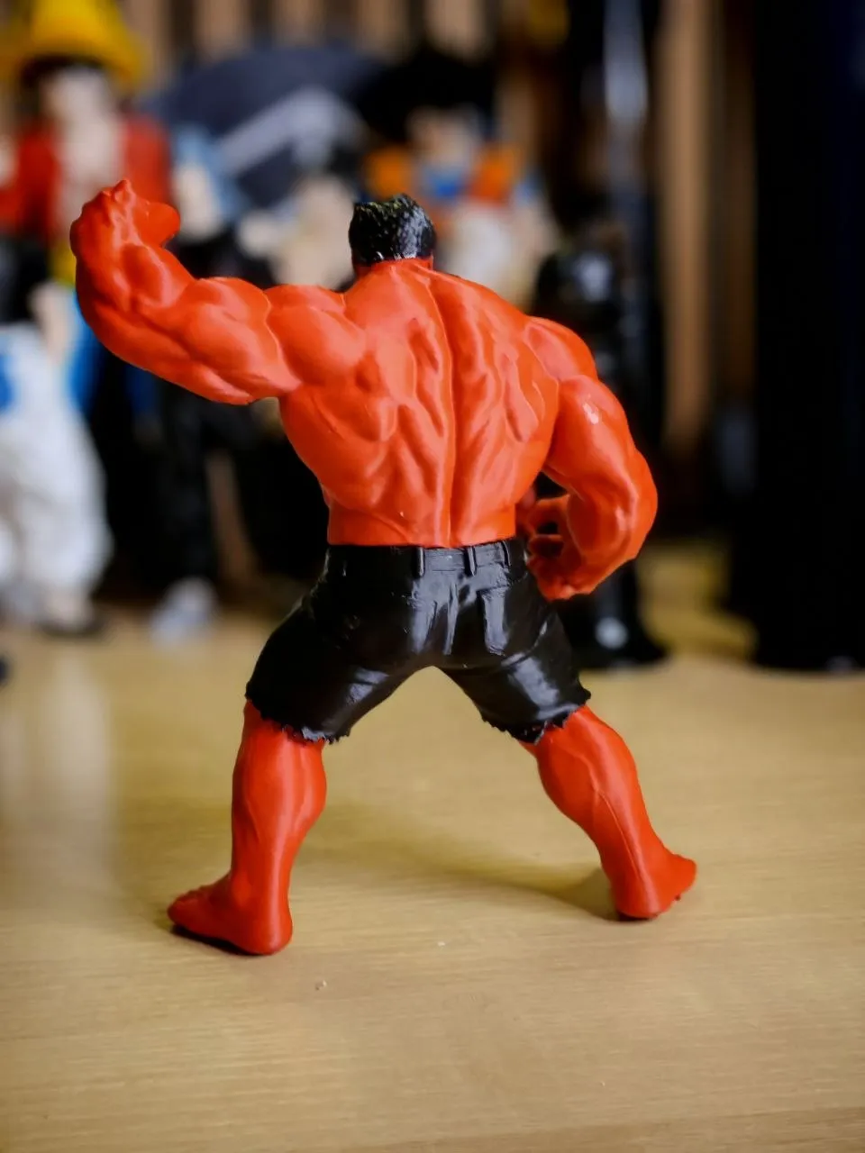 Hulk Red Fall Red Hulk Battle Pose NO AMS Collectible - Free 3D Print Model - MakerWorld
