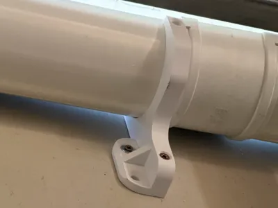 Reinforced support for gutter / PVC pipe Ø120 mm