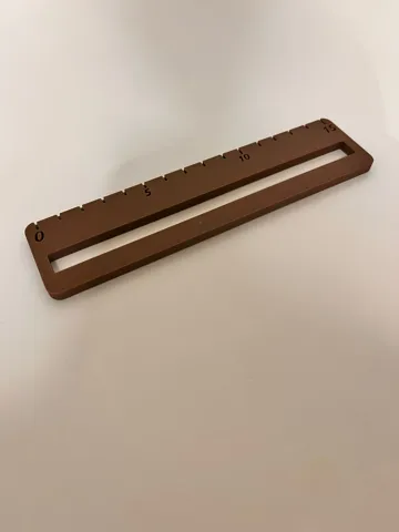 Modelo para impresión 3D: reading aid (ruler: cm/inch) — vista de referencia 3