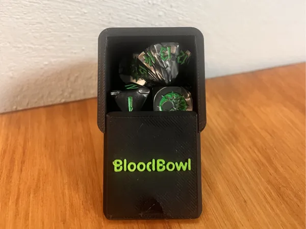 Boîte à dés Blood Bowl