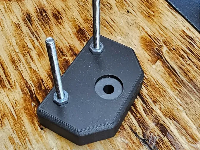 Skateboard deck wall mount