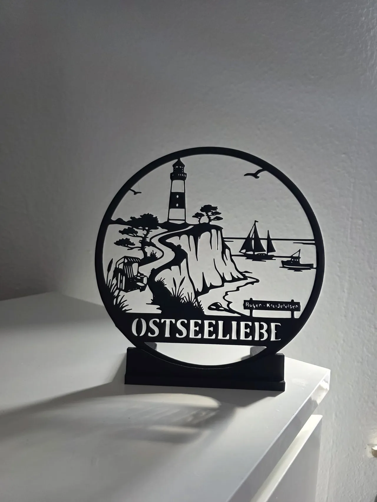 Ostseeliebe Silhouette Kreidefelsen & Leuchtturm view 2