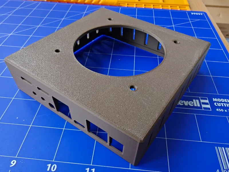 Home Assistant Yellow Enclosure with 80 mm fan