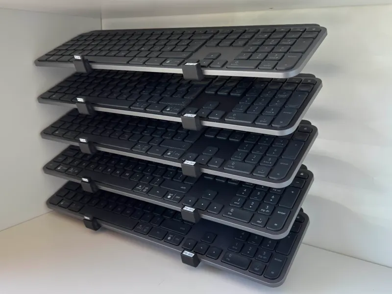Keyboard holder with USB-receiver slot