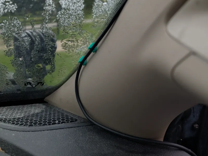 Headliner & Door Pillar barbed wire clip
