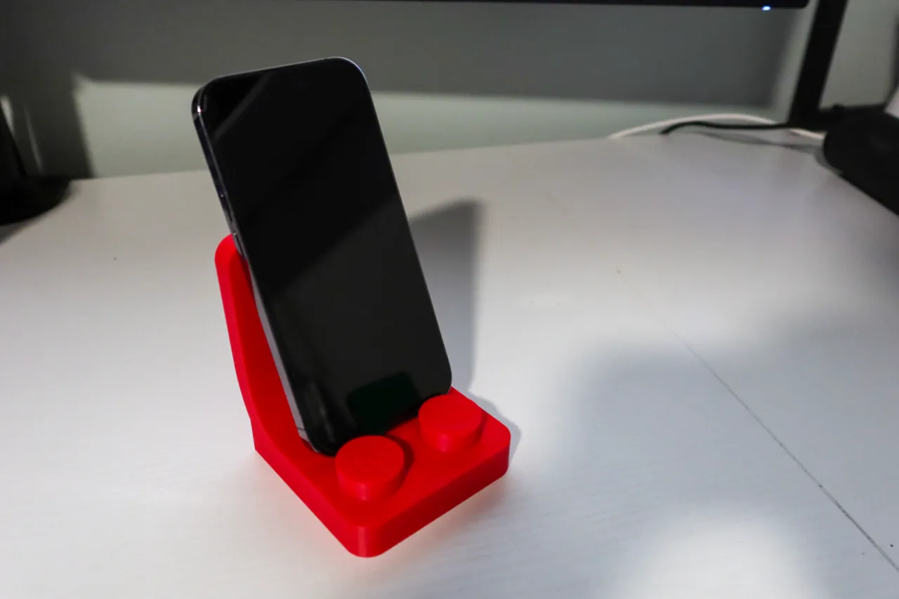 Brick Seat Phone Holder view 3