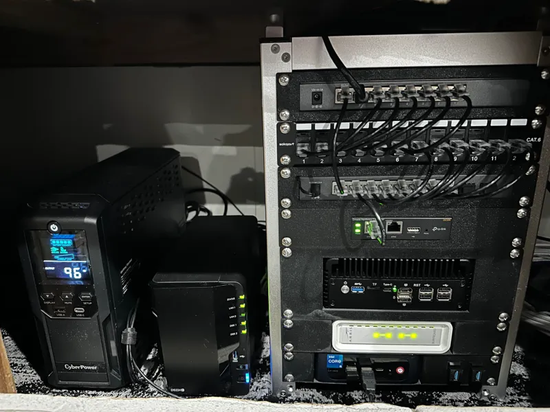 Fully Parametric Server/Network Device Rack Mount
