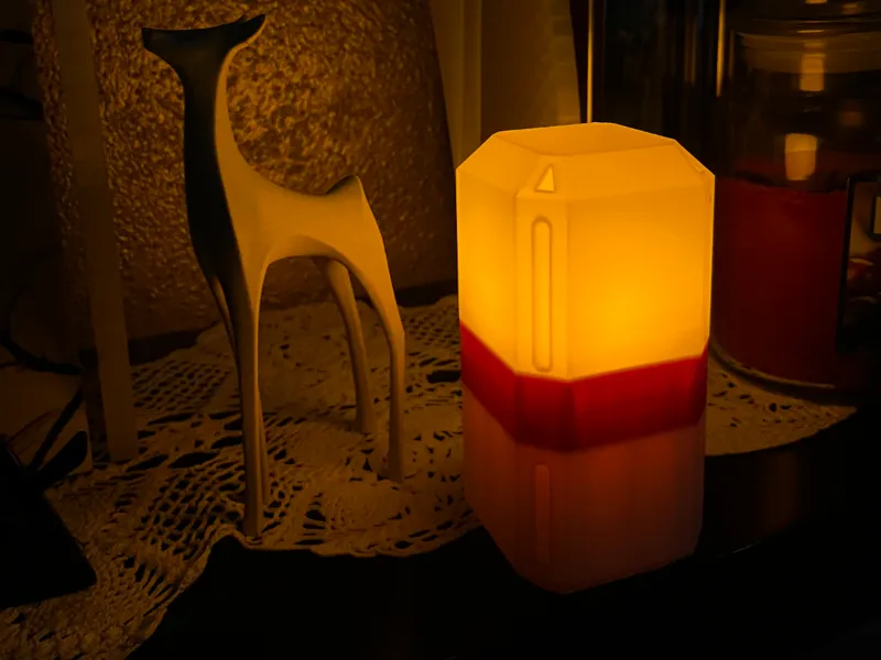 Decorative candle holder 1