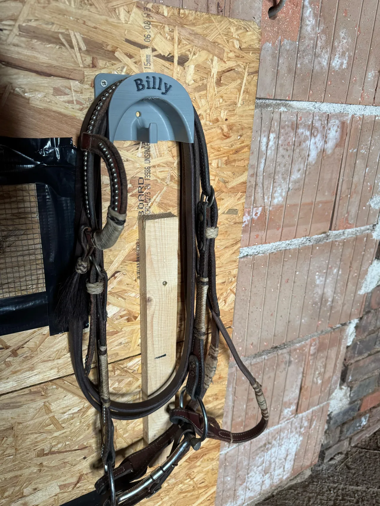 Kabel- & Zubehörhalter für Haus, Stall & Garage view 2