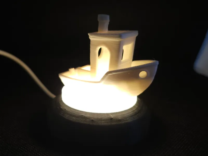 ILEDkit001-Benchy Stand