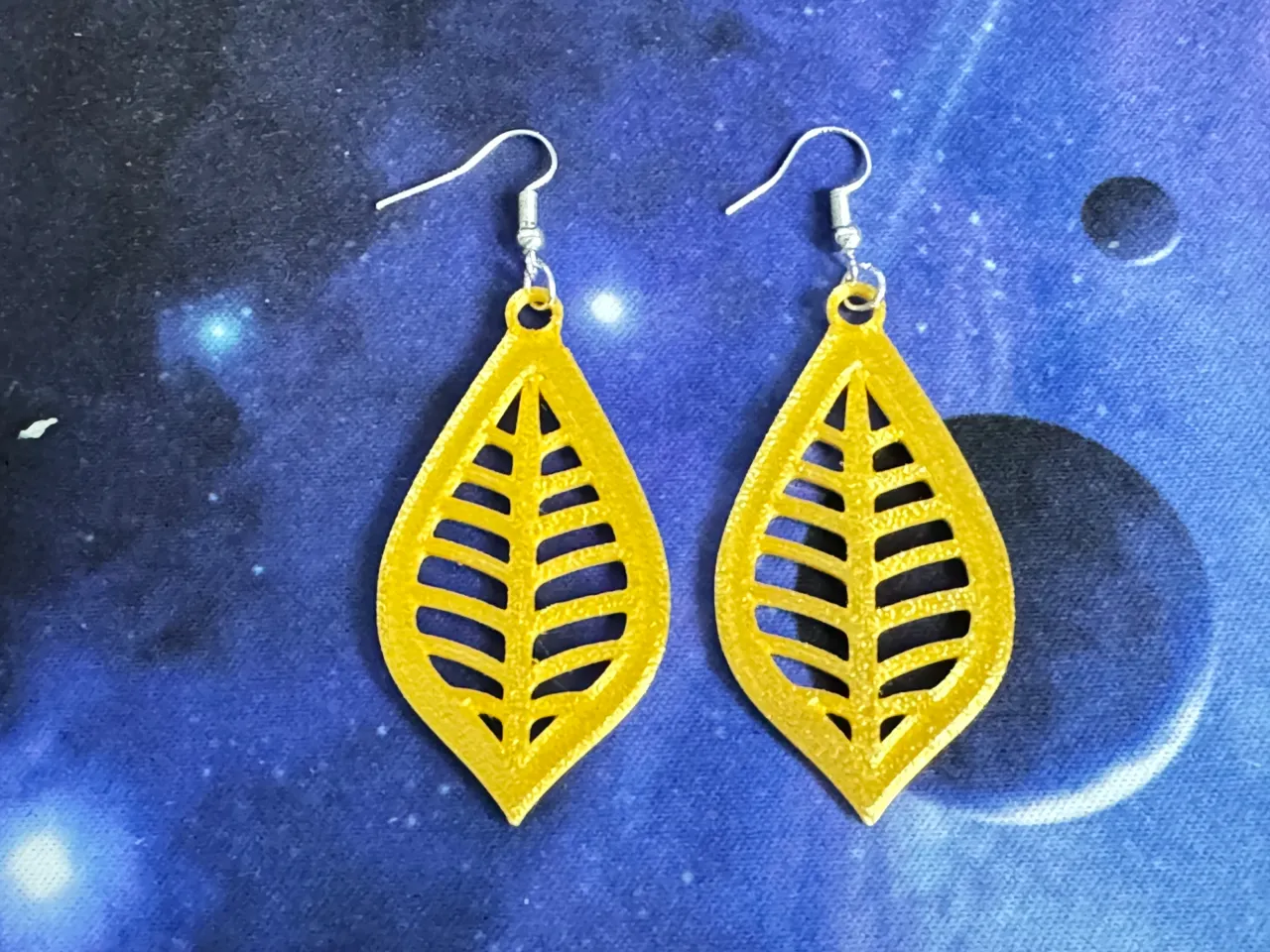 Set of 5 type of earrings view 3