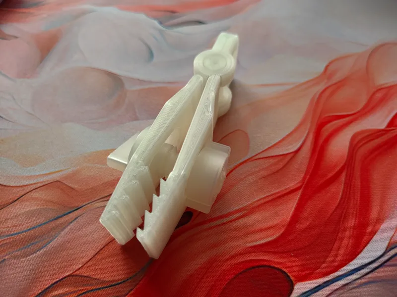 Crocodile Clamp (tarpaulin)