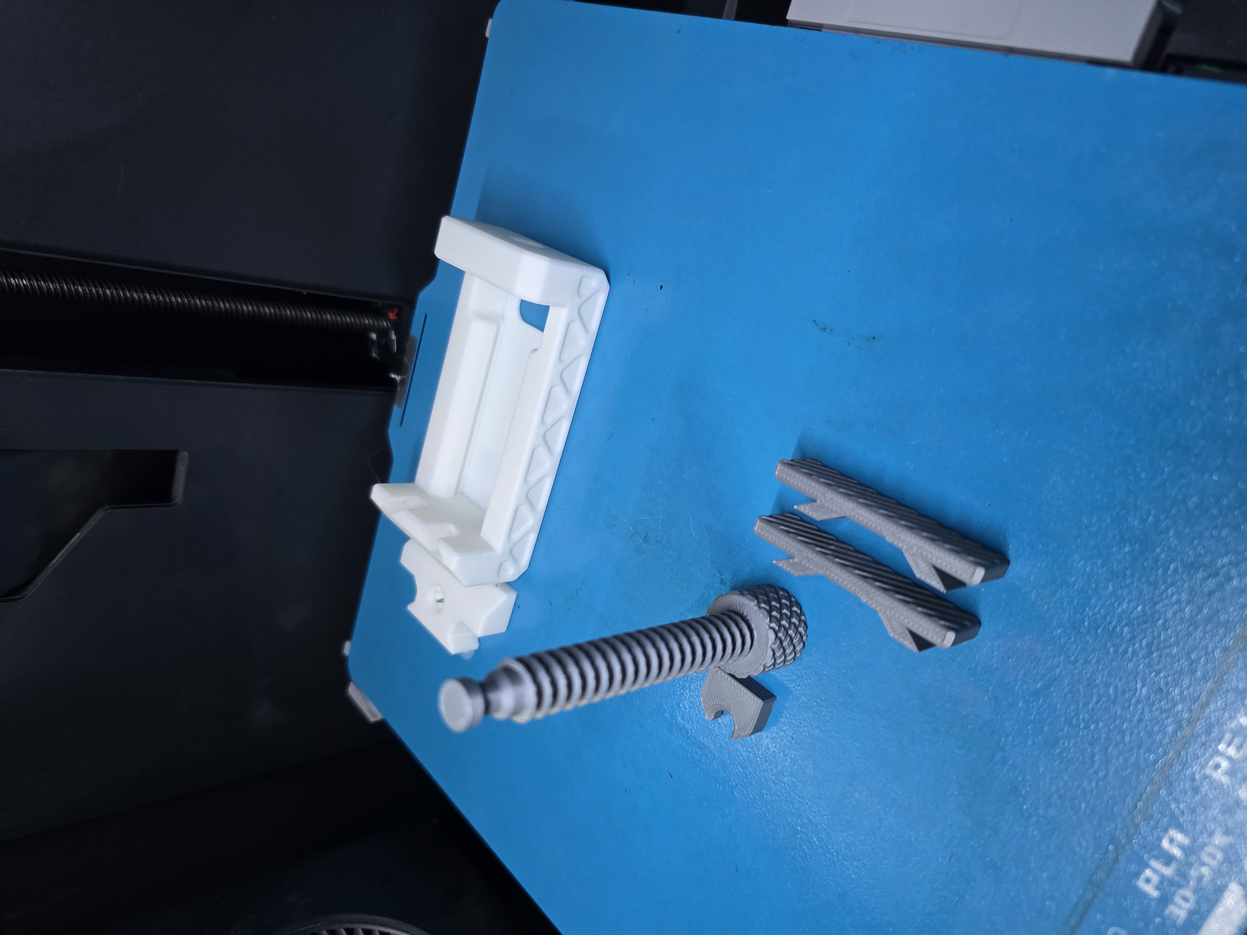 Miniatura 2 do modelo 3D Tiny Vise Clamp