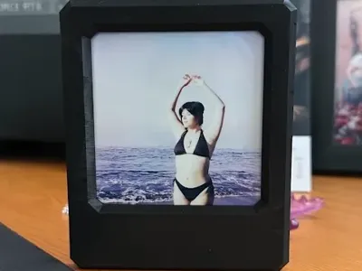 Polaroid Wall Frame