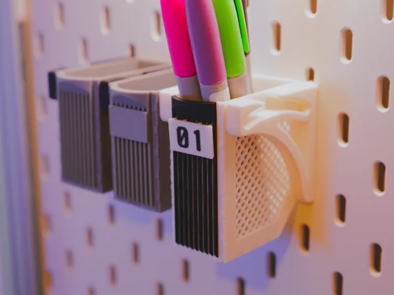 Sliding Quick-Access Pen Holder for Skadis 
