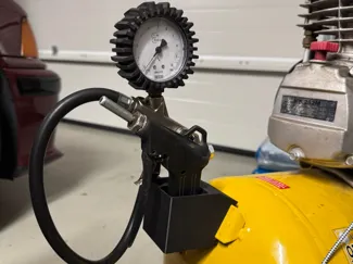 Halterung Druckluftpistolen Schneider Kompressor