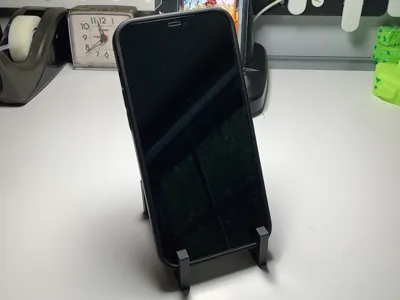 Simple phone stand