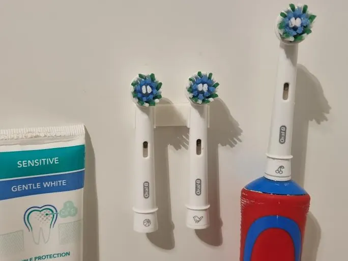 Oral-B toothbrush holder