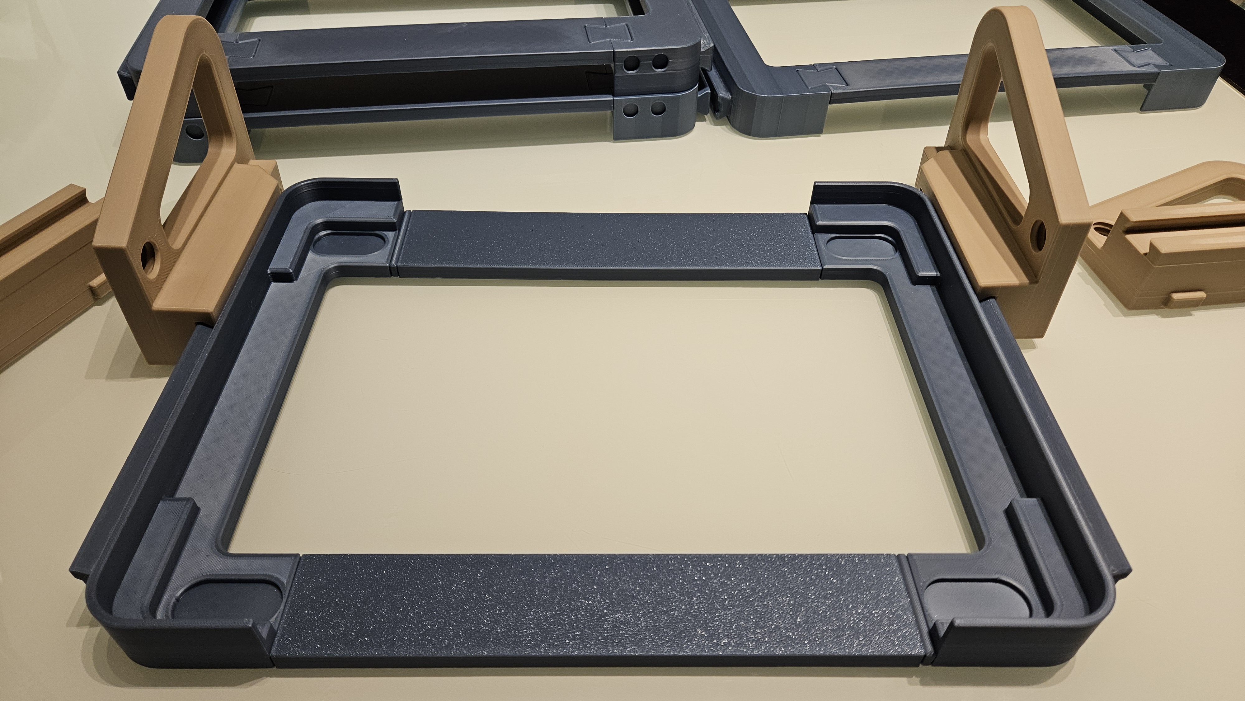Miniatura 2 do modelo 3D Zero-Hardware Modular AMS1/2 Rack (Stackable 2-4 )