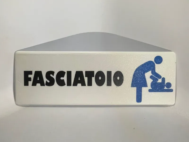 targa-fasciatoio-porta-bagno-baby-changing-sign