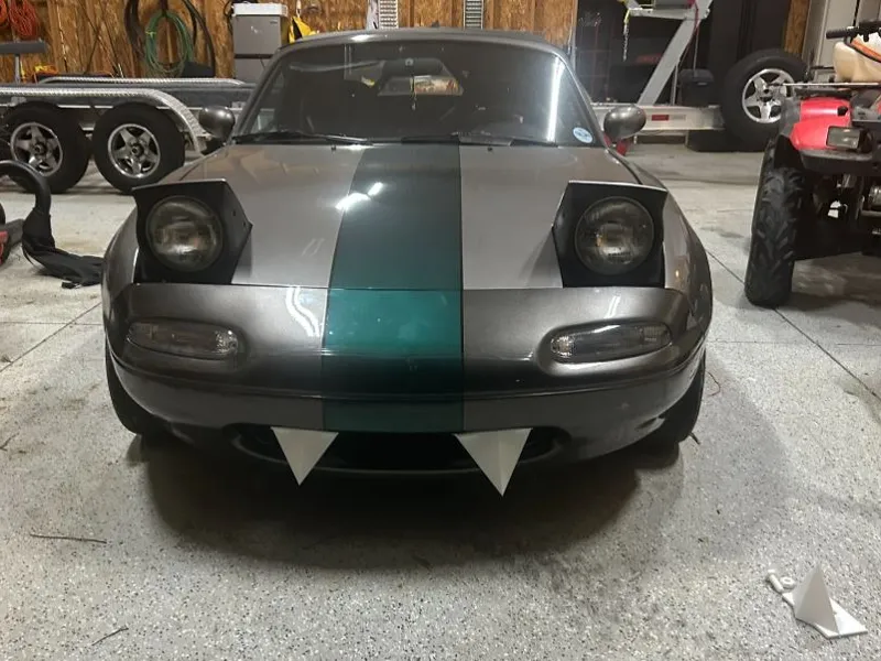 miata working fangs with 18 mm nut and bolt