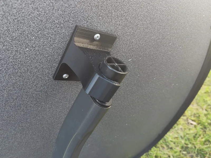 Universal Garden Table Leg Clip | Reinforced