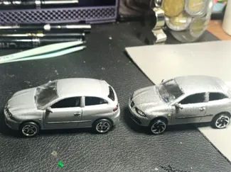Seat Ibiza with holes for standard 1/64 wheels