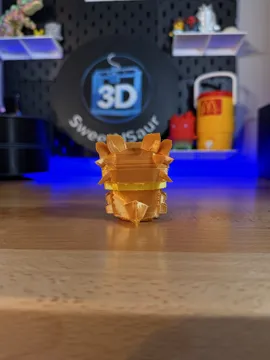 Estante o repisa: Fortnite Gold Klombo Sprite — vista de referencia 5