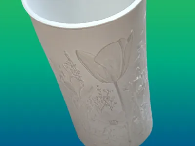 Lithophane Vase with Tulip Motif