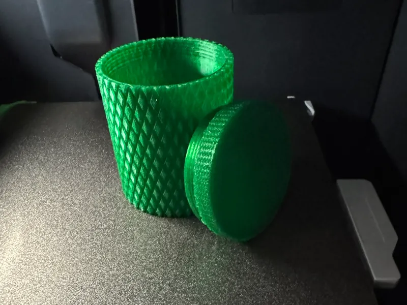 Medium Sized Knurled Canister