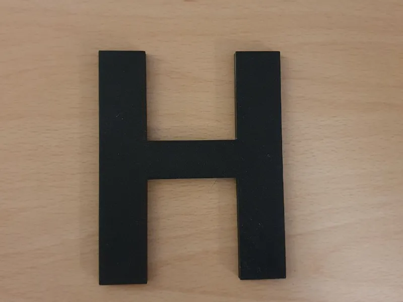 Buchstabe H 