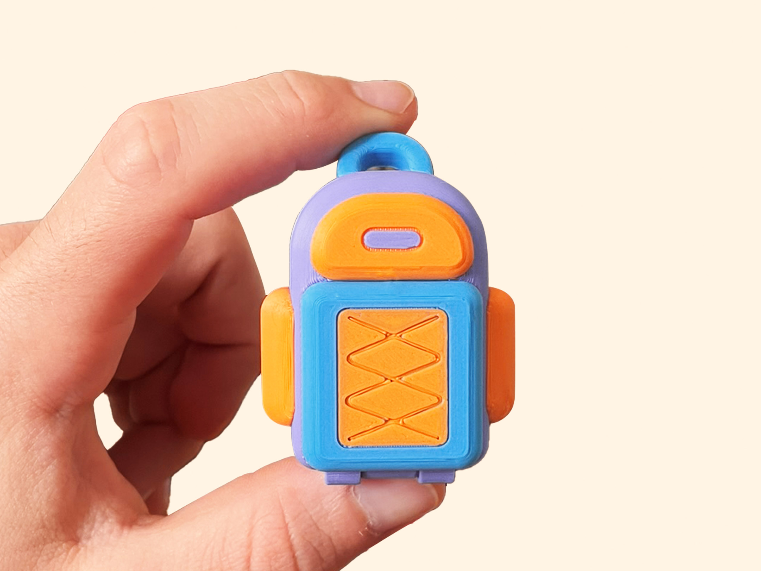 Miniatura 2 do modelo 3D Backpack Keychain Box