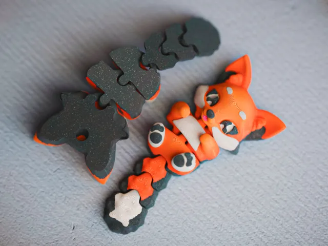 Cute Flexi Fox